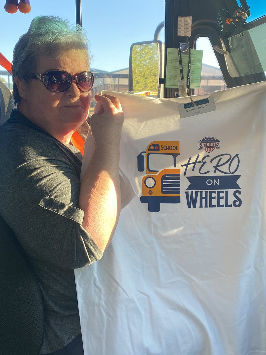 LibertyMDL's tweet photo. Our bus driver team is a powerhouse. They are heroes on wheels, greeting kids each day and sending them off every afternoon. They default to positive, they believe the best in our students, and they work together to keep kids safe. We can never thank them enough ❤️💙 #libertyms https://t.co/H6X0SlF7EN