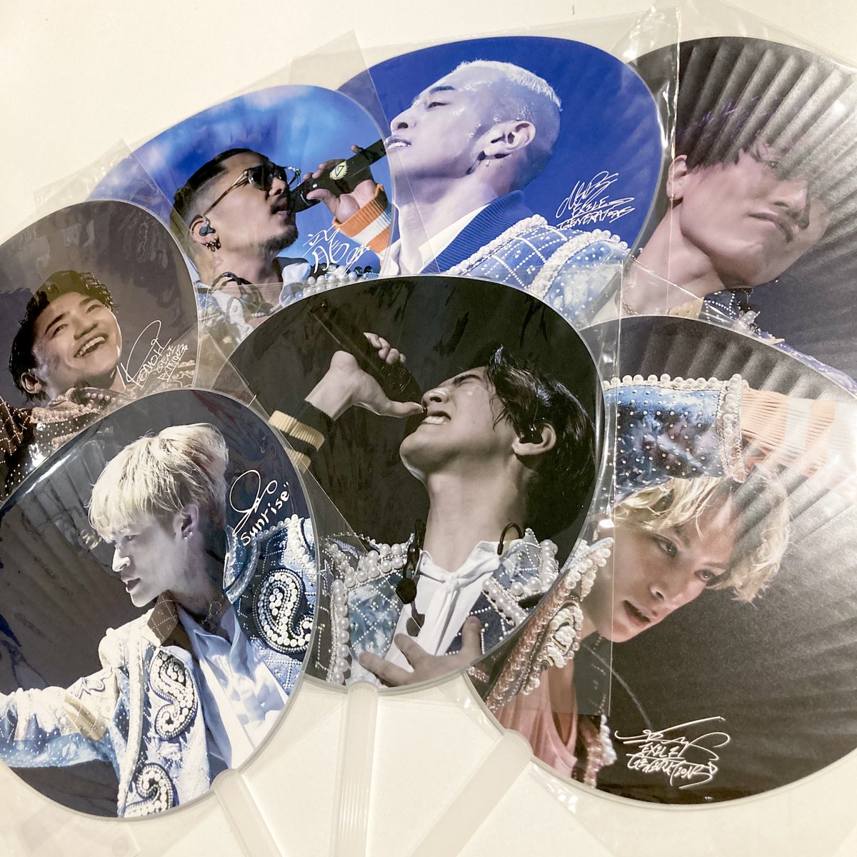 GENERATIONS LIVE TOUR 2022 #WONDERSQUARE 〜開幕祭〜】 📢一部商品は