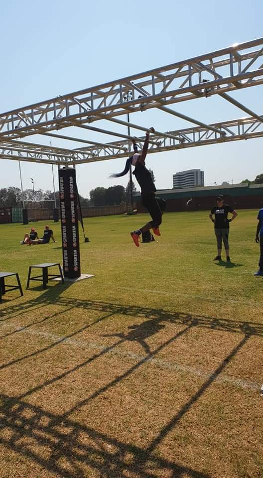 ocrgirl_emjeezy's tweet photo. 13.1- courage to start, strength to endure and resolve to finish.
โ๐๐ฆ๐ฑ๐คธ๐พโโ๏ธ๐๐ฝโโ๏ธ๐ฒ
.
#risetothechallenge #runthestreets
#ridetillyoufly
#Ocrgirl https://t.co/B6uCYDh2Aj