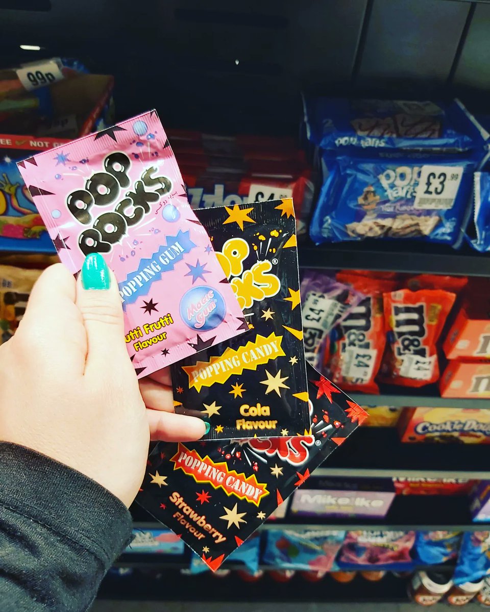hmvIpswich's tweet photo. We've had some new additions to our American sweets, including #PopRocks #LaffyTaffy #Butterfinger &amp; #PopTarts to name a few
#AmericanSweets 
#sweets 
#HighStreet 
#shopping https://t.co/FeSmdrgYI8