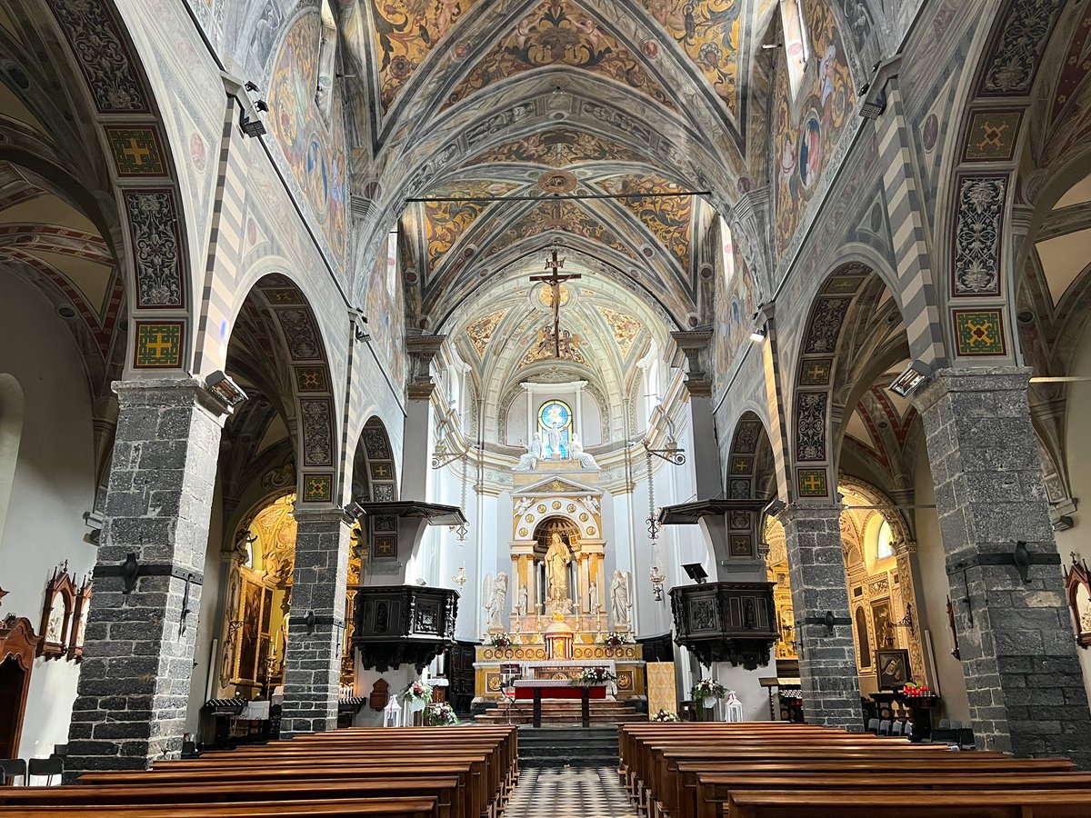 Bellano on Lake Como is the prettiest place. As well as gorgeous lakeside walks and boat trips there’s a ravine with waterfalls, frescoed churches &amp; gorgeous villages to visit. Would you like to go to Bellano? (Ad)
#viaggioitaliano 
<a href="/inLOMBARDIA/">inLOMBARDIA</a>
#inLombardia
#inLombardia365