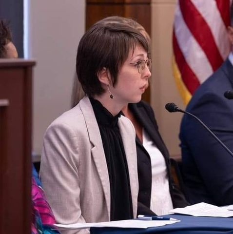 lynns_warriors's tweet photo. #WarriorWednesday💙is here @WVOXRADIO🎙️Survivor Leader @KateSpencer90 joins us to discuss the #PROTECTAct, federal law would protect victims of image-based sexual abuse from websites monetizing &amp; distributing their abuse. Tune-in 3-4PM ET 1460AMNY WVOX App https://t.co/MkooDmyhzi https://t.co/918JaFY6OS
