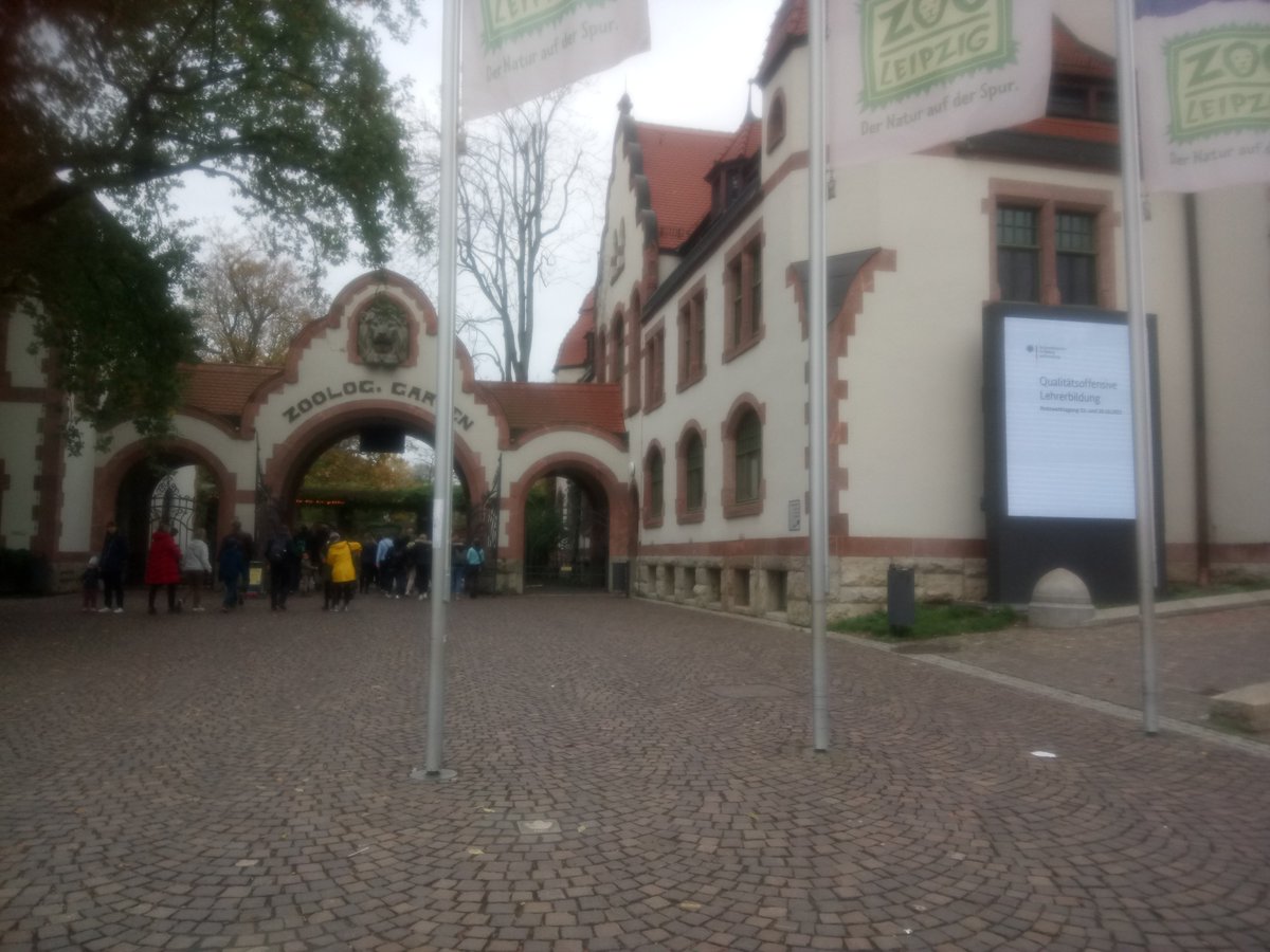 Mit <a href="/dialoge_pse/">DiAL:OGe</a> auf der Netzwerktagung der Qualitätsoffensive Lehrerbildung des @BMBF_Bund  in einer spannenden Location