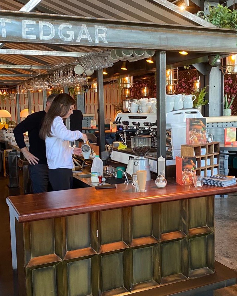 UkCarraro's tweet photo. Great #coffee starts with great beans and #baristas . Perfect way to follow up your delicious #meal , or that tasty cup of coffee to accompany that fabulous #brunch . #MyCarraro https://t.co/IuMAcZ5E4F