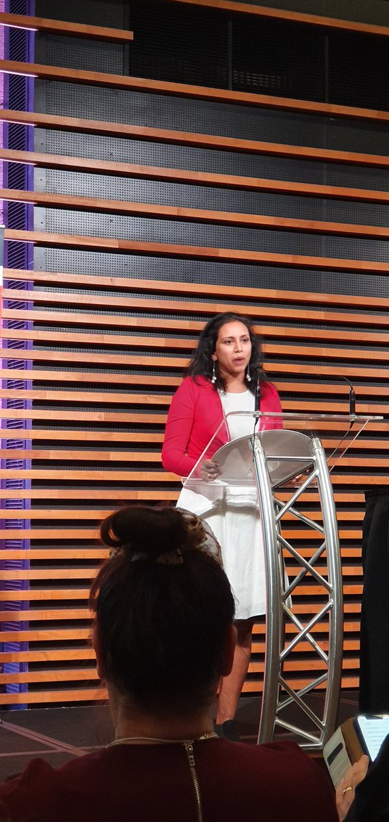 Also massive congratulations to Sandy Maranna (who will get on twitter directly). Another inspirational #winn2022 winner for <a href="/UniversitySA/">UniSA</a>