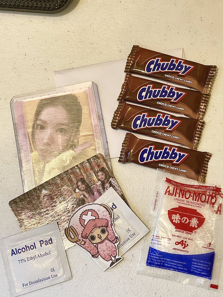 L0UVRC4RT's tweet photo. โฆ ๐โ #L0UVRMAILS หหห
โช๏ธ love mail from @shinuxwahah !
received sana safely !! thank u sm for the smooth transaction and hassle-free !! i hope lamesana arrives to you safely soon !! thank you for trading ๐
โ #thxryu ๐ https://t.co/S6MDgCMZOY