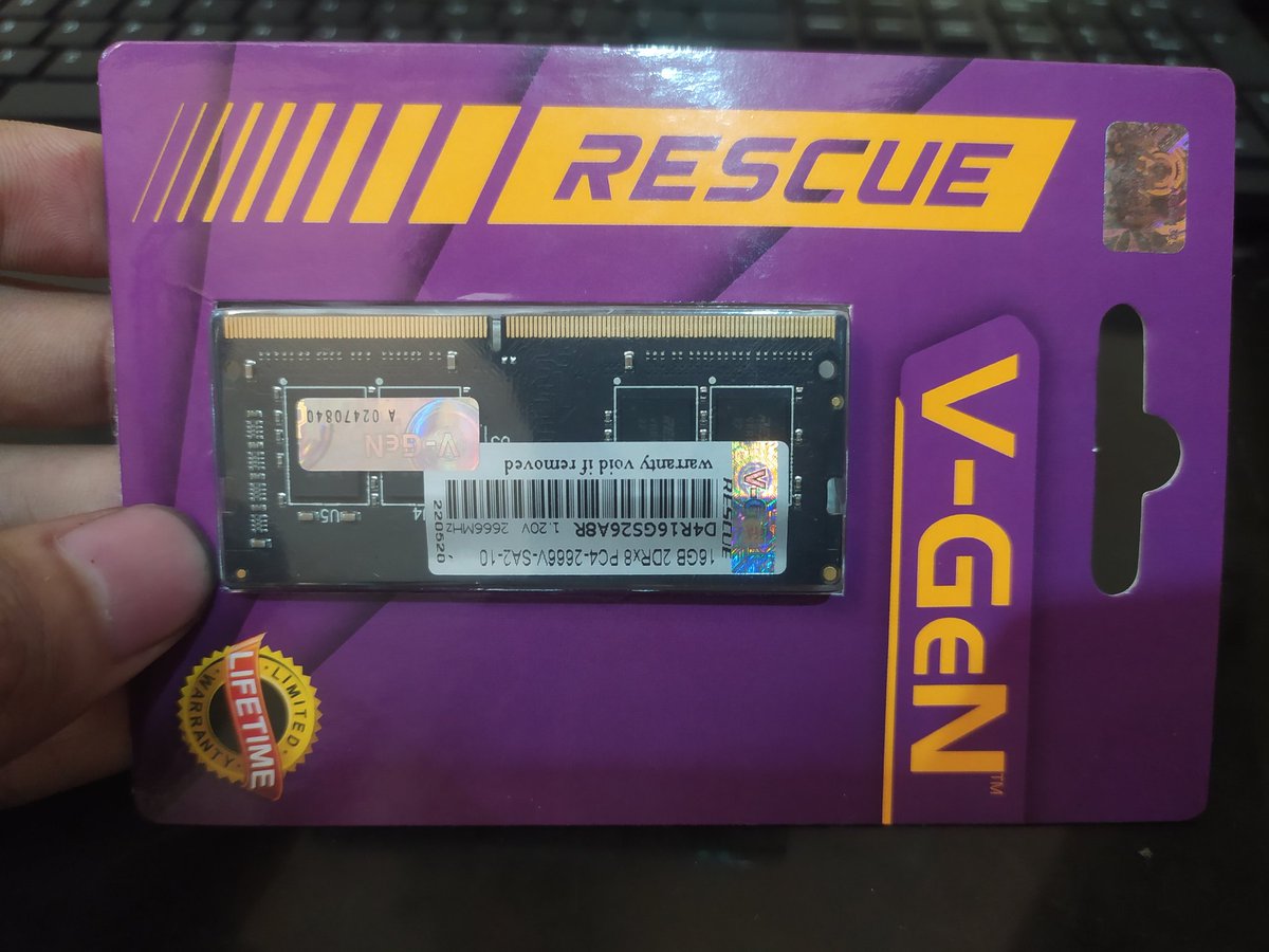 rvach03's tweet photo. yg minat, RAM V-GEN DDR4 16GB masih baru bgtttttttt lah pokok nya, cod? bisa daerah bekasi dan sekitar nya 😎👍 https://t.co/ldcKyOSStS