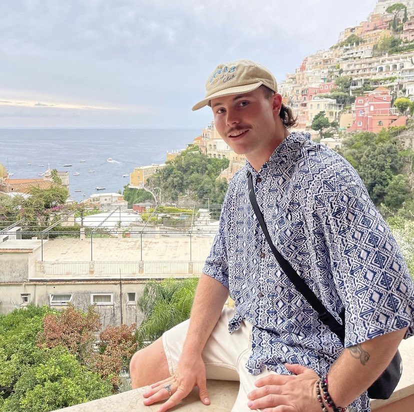 carlyjaywriter's tweet photo. MISSING PERSON ALERT. My cousin’s son is missing in Barcelona. Liam is one of those kids who’s very close to his family, so it’s totally out of character for him to be out of contact with them. I’m posting this in the hope that someone might have seen him. https://t.co/24MhBXIaBI