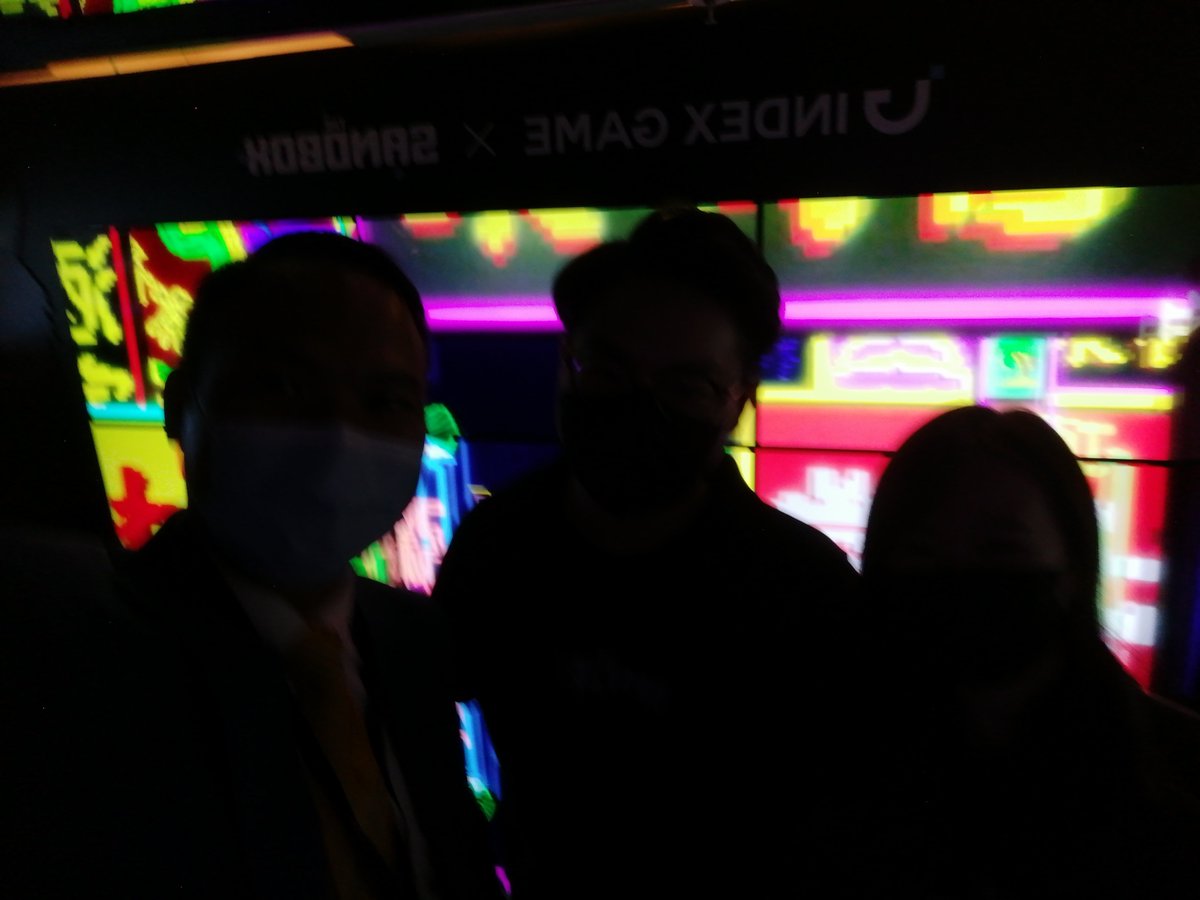 albertccchung1's tweet photo. Coby and Kelvin, nice to meet you at Digital Art Fair Asia 2022 Xperience edition https://t.co/CGe50gtEBx