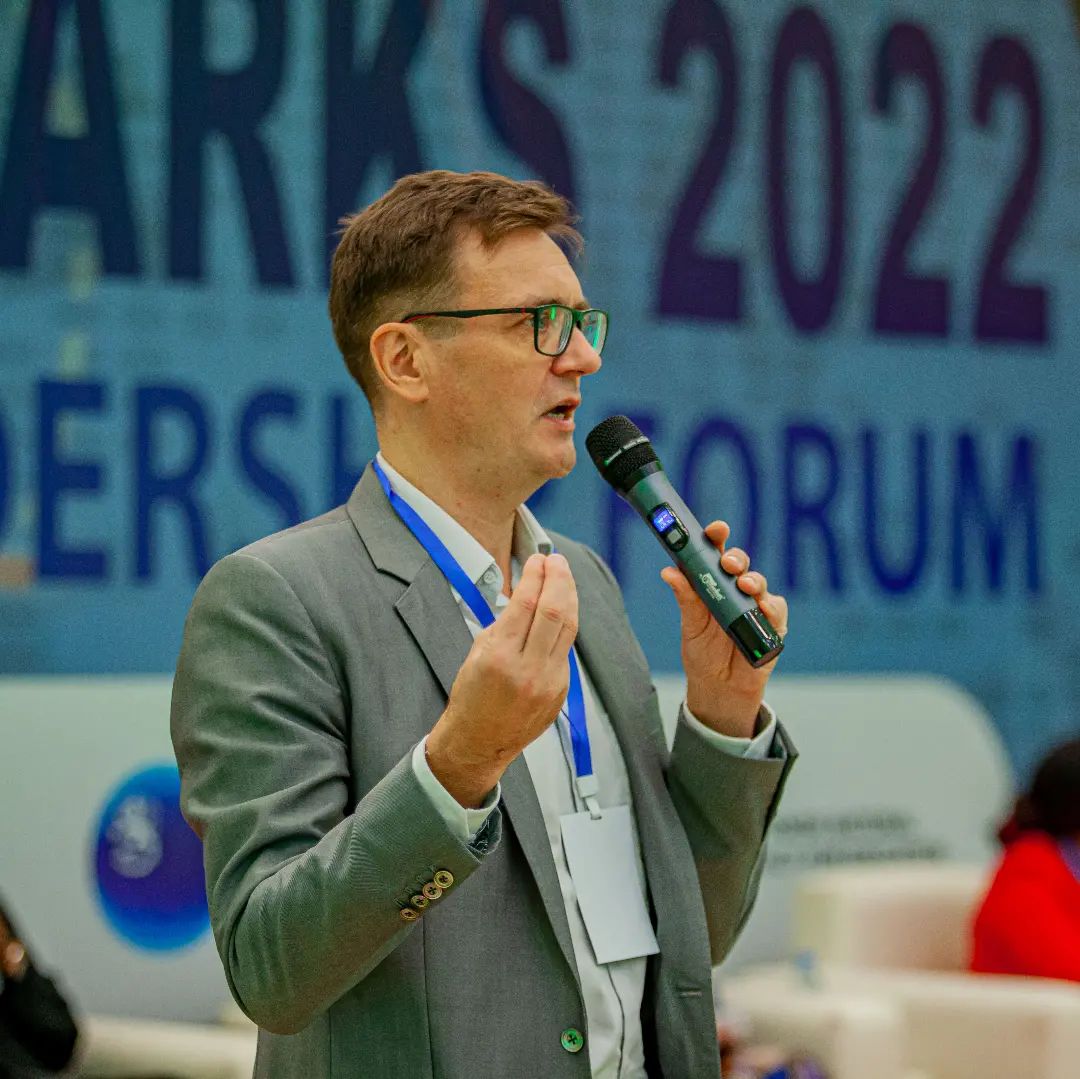 #AcademiaSparks 
"The world is currently struggling in University education because of skill mismatch. We produce graduates that aren't prepared for the working industry reality "
 Dr. Vesa Taatila.
