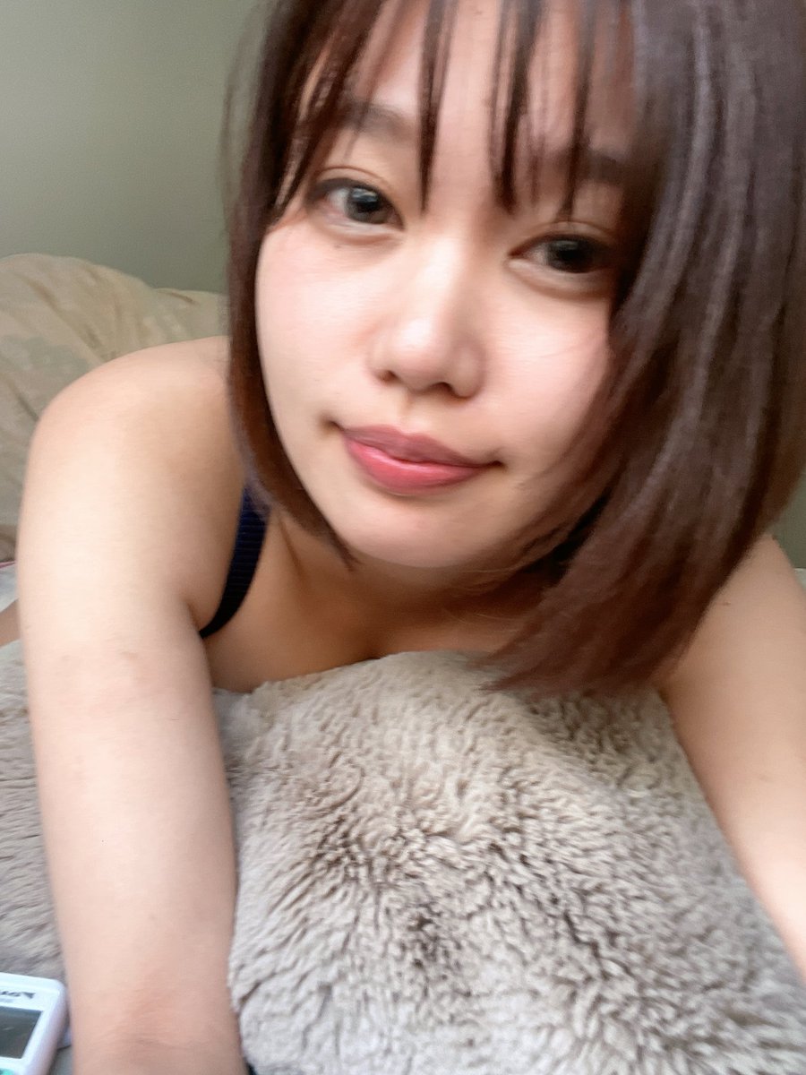 お昼寝の後は何して遊ぶ？👶🏻🍼 https://t.co/8UiIHPEXw5