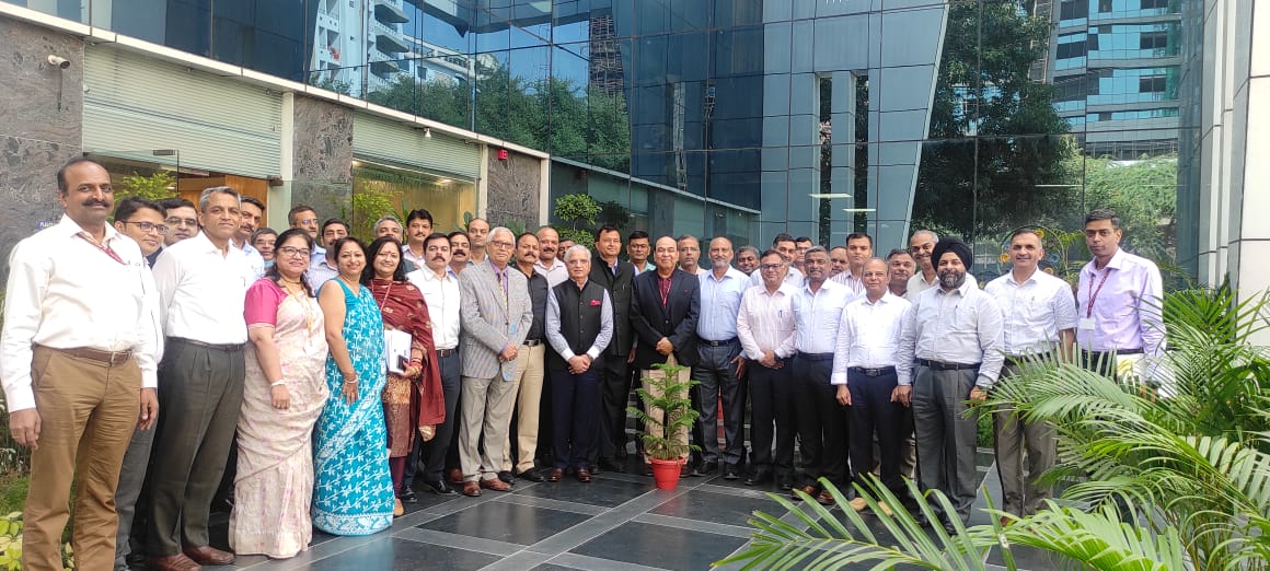 ndmaindia's tweet photo. .@ndmaindia Members and Senior Officials hold an interaction meeting with the participants of the 48th Advanced Professional Programme in Public Administration (APPPA), IIPA at NDMA Bhawan today. 
#KnowYourNDMA
#DisasterManagement https://t.co/VimuvgpSAI