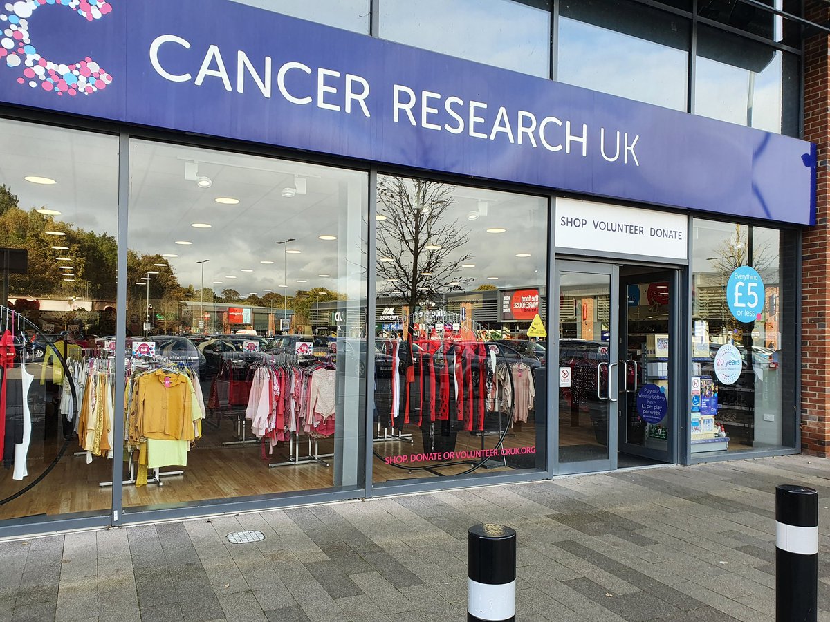 PeopleofLeeds's tweet photo. One of my favourite pastimes is trawling charity shops for bargains. As I'm out and about running an errand, I've just popped in to @CR_UK in @shopkirkstall. What has been your best purchase from a charity shop? #OnePersonsJunk https://t.co/d14WHRXDHW