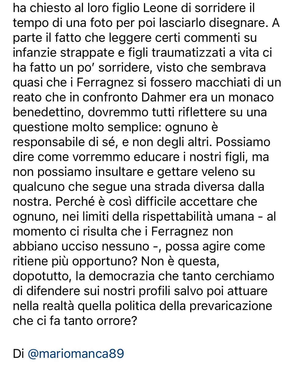 ElisabettaZano7's tweet photo. A casa mia si chiama leccata di culo. 
Questo articolo fa ridere (x non piangere) tanto è patetico e di parte. 
#vanityfair ripigliati.

#taolapurani #fedez #chiaraferragni #ferragnez #giornalai #mariomanca #minori https://t.co/uEuDXWiZG1