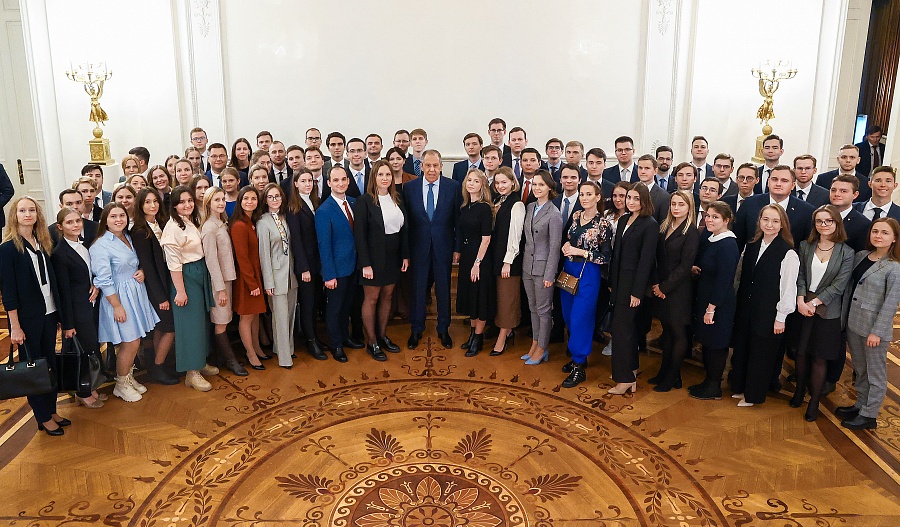 RussianEmbassy's tweet photo. FM #Lavrov: It makes no sense to maintain our presence in Western countries. Our people are working in conditions that can hardly be called human. There is no work there, since Europe decided to fence itself off from us and terminate economic cooperation with us. https://t.co/jStXfMD6UF