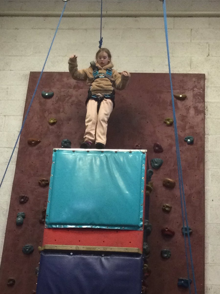 Class3l's tweet image. Violet was not keen to try this but she went first and absolutely smashed it. Super proud of her.