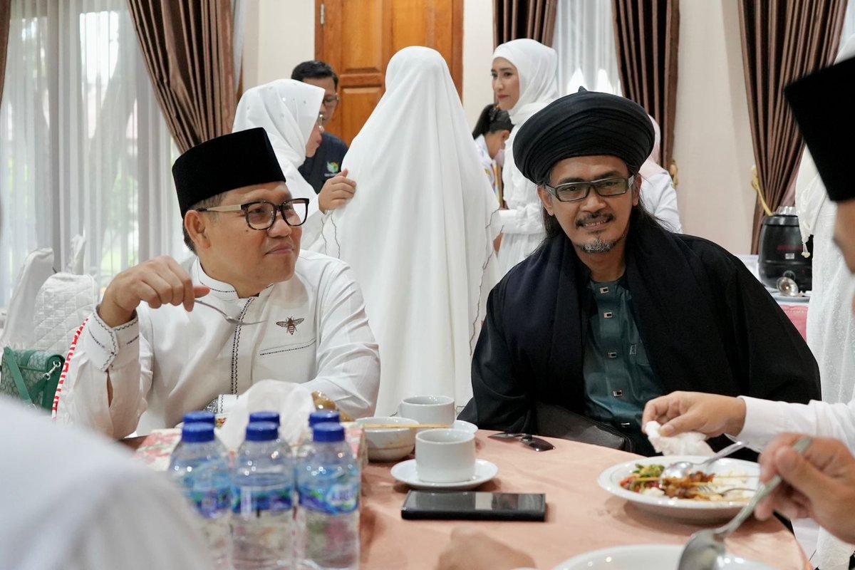 Relawan Muhaimin
#PanglimaSantriUntukNegeri