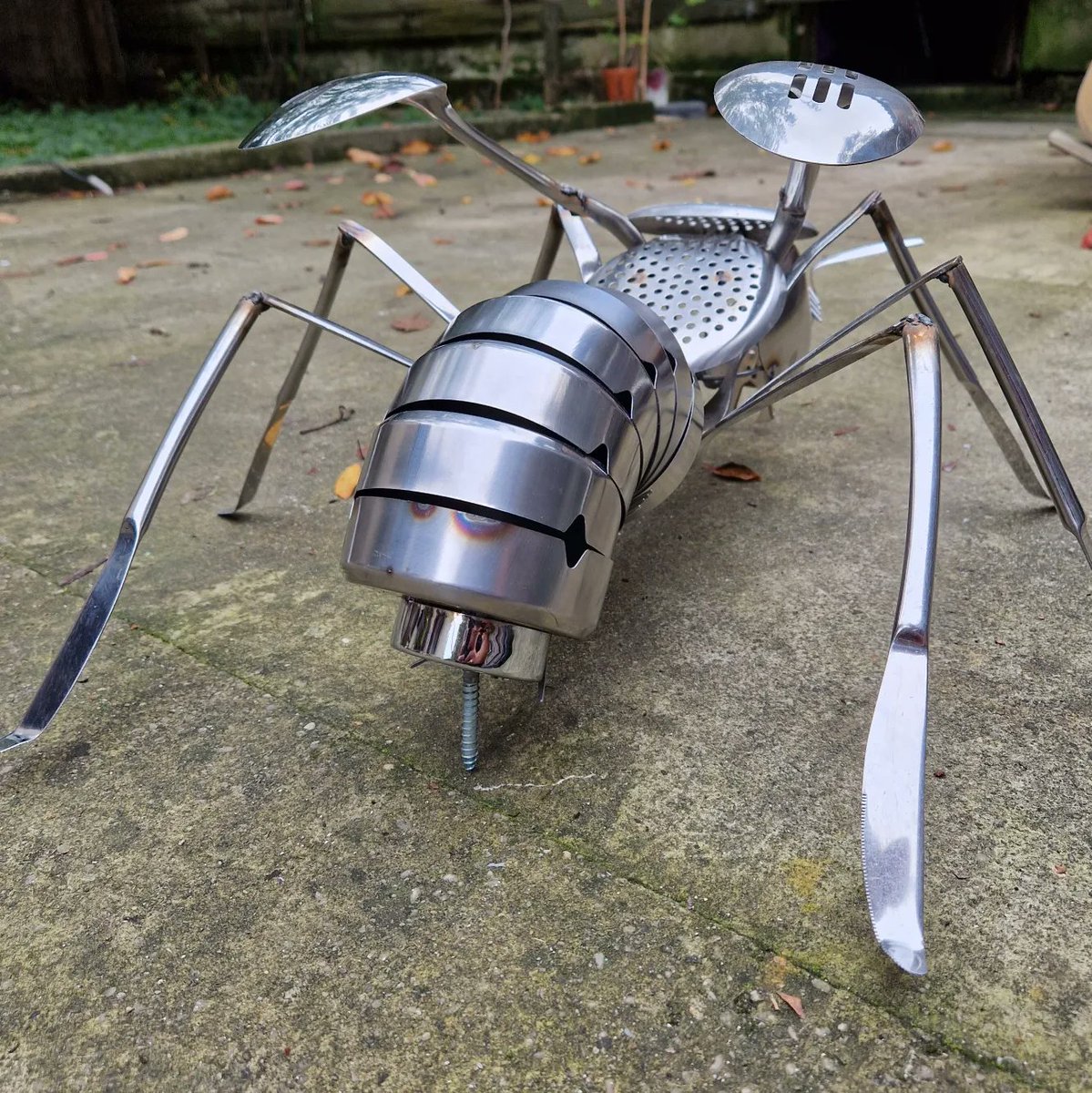 nemogeekart's tweet image. more on my instagram page ;) #wasp #welding #metal #SaveTheBees