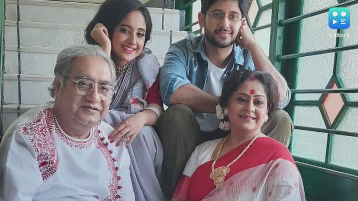 MamKrishna's tweet photo. @ZeeBanglaTv @samratghosh0510
Sir, Pls don't change d time of our #favouriteshow #Mithai . #justiceformithai #nomithainozeebangla  #favouritejodi #sidhai #adritroy #soumitrishakundoo #noslotchangeformithai #savemithai #we_want_mithai_8_pm #donotchangemithaislot #standwithmithai https://t.co/WG59nUsvHR