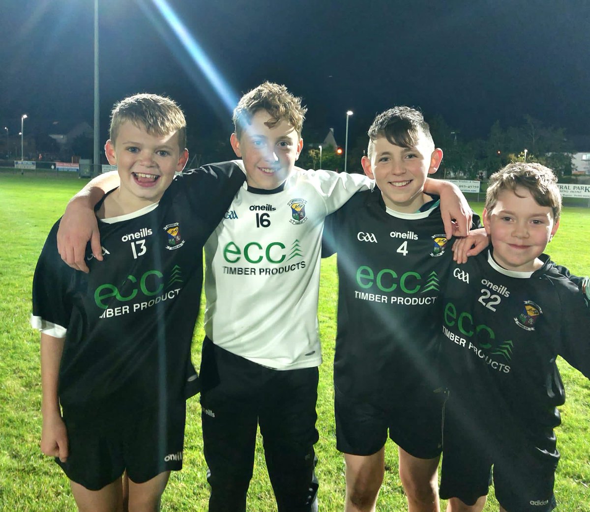 Northern Gaels U13 ⁦<a href="/northgaelsgaa/">Northern Gaels GAA</a>⁩ had a great win last night. Congratulations to all, especially the boys from Glinsk! ⁦<a href="/GlinskGAA/">Glinsk GAA Club</a>⁩