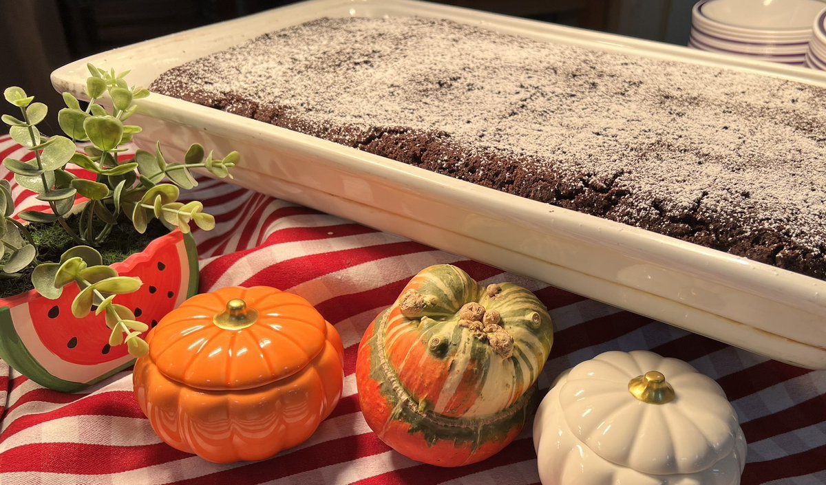 Warming chicken 🍗 and vegetable🥕 pie or loaded sweet potatoes 🍠 with chocolate sponge for dessert #trinitylife <a href="/HolroydHowe/">Holroyd Howe</a> <a href="/TrinitySeniorSc/">Headmaster</a> <a href="/isaschools/">The Independent Schools Association (ISA)</a> <a href="/prepheadtrinity/">Trinity Preparatory School</a> <a href="/Alpha_Schools/">Alpha Schools</a>