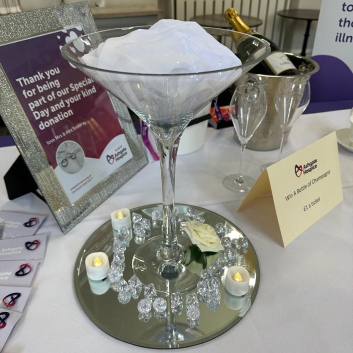 Ashgate_Hospice's tweet photo. Thank you to our volunteers, Lesley and Marie Clair, who attended Tupton Village Hall's recent Wedding Fair to help us promote our lovely wedding favours and fundraising at weddings.

Know of any wedding fairs we could attend? Please let us know - we'd love to come along! https://t.co/dS9SEOGzCI