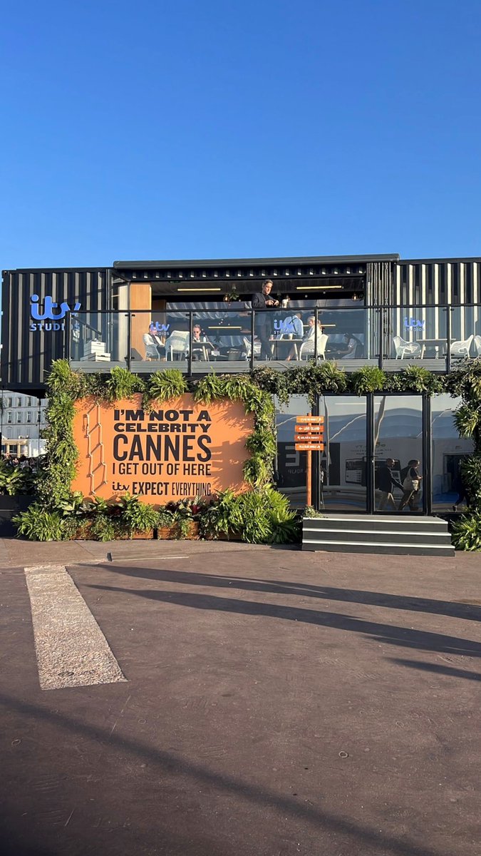 APITelevisao's tweet photo. Terceiro dia no MIPCOM’22 📺

#APIT #apitv #MIPCOM #MIPCOM2022 #Portugal #audiovisual #independentproducers @mip https://t.co/oloyOHPebX