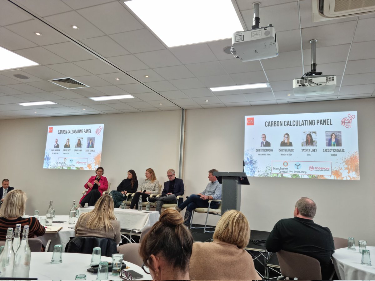 Fascinating talk on carbon calculating at the #CNSustainabilitySummit! It's so inspiring to discuss the #journeytonetzero with industry peers We can do this! 🙌🏻 <a href="/TheTurnerAgency/">TTA Ltd</a> #Sustainability #NetZero #eventprofs