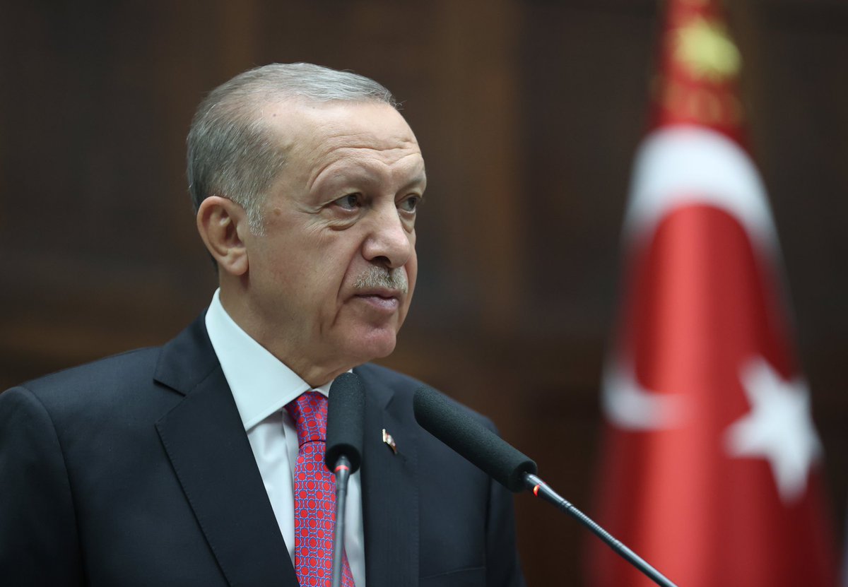 tcbestepe's tweet photo. “Her kesime, her alana, 2023 hedeflerimize uygun kaynakları ayırdığımız bir bütçe hazırladık” https://t.co/FoMa1TOoZb https://t.co/vQdMzPGcHB