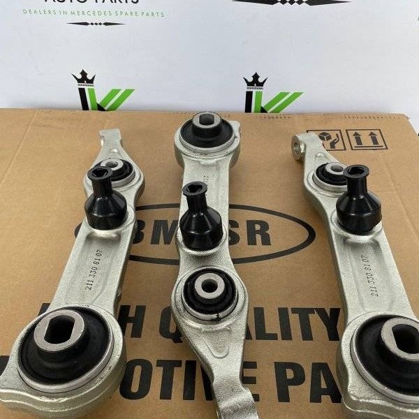 layblungu3's tweet photo. All Mercedes Benz parts available for more information contact 0693206308 https://t.co/E3cGn8jJpv
