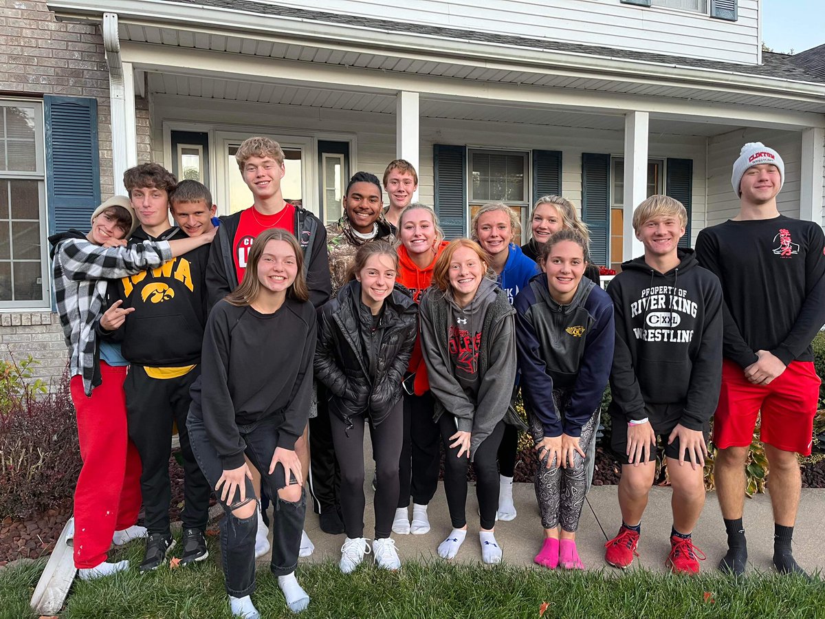 🚨 The State Qualifier Meet 🚨
🏟 Dubuque Soccer Complex
📍 Dubuque, IA
🏃‍♀️ 4:00 pm - V Girls
🏃‍♂️ 4:40 pm - V Boys
🥇 5:15pm - Awards
bwracingservices.com