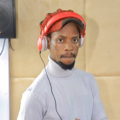 DjKuuz's tweet photo. #NewProfilePic https://t.co/Vzrk7B2HwH