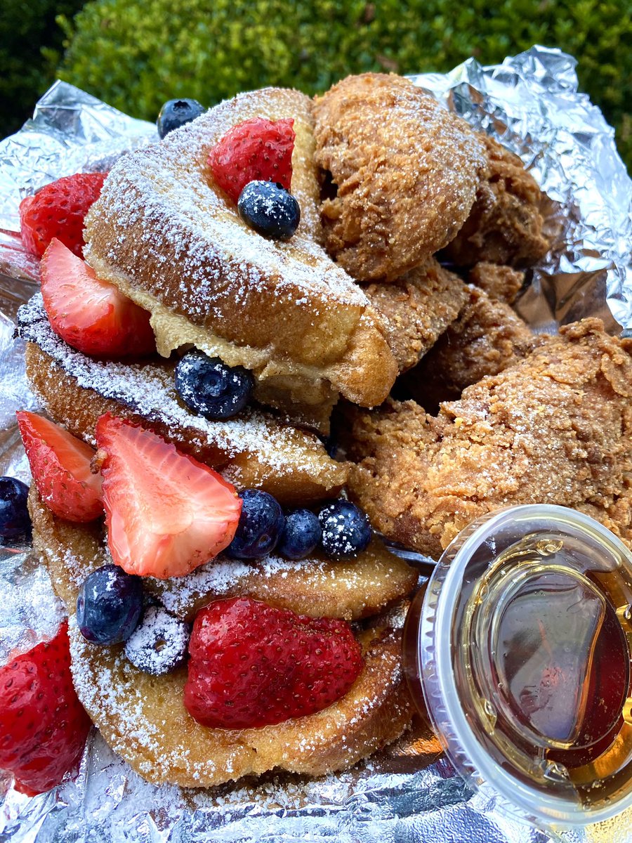 Foodmafiamoo's tweet photo. I really do this breakfast shit! Nobody will stop me until I reach my goal! https://t.co/Oj1ANiRSOc