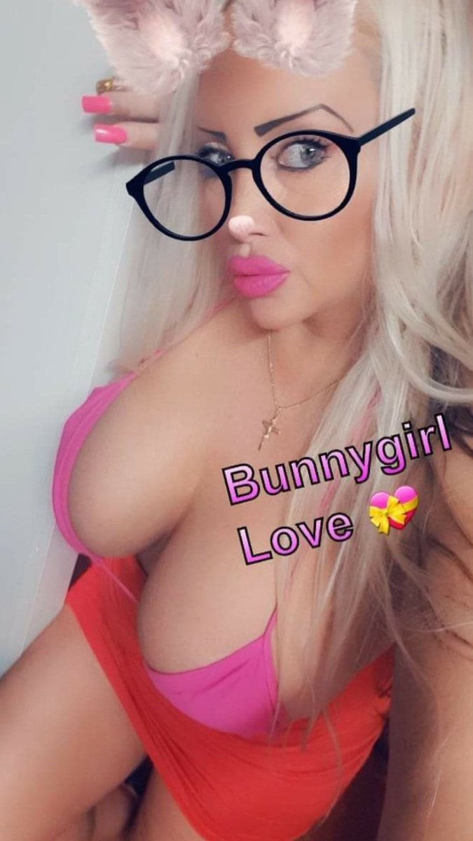 DJPAMELAMC DJGLAMOROUS tweet media