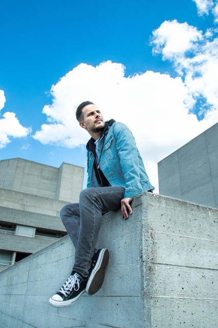 Dance100Music's tweet photo. Unique Interview with Romaan

 https://t.co/H8hdE8ad3g https://t.co/wIRgpfk8xg