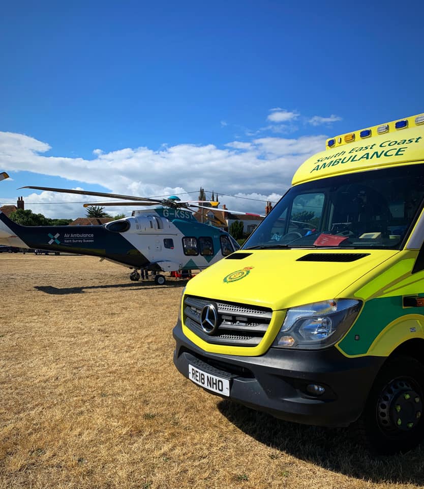 South East Coast Ambulance (@secambulance) on Twitter photo Big thanks to our airborne colleagues in the skies above us!
On #EmergencyServicesDay we recognise the terrific support & care you provide for us & for our patients.
We’re hoping for clear skies today especially for you 🚁
<a href="/airambulancekss/">Air Ambulance Charity Kent Surrey Sussex</a>
#SECAmb9forthe999s Big thanks to our airborne colleagues in the skies above us!
On #EmergencyServicesDay we recognise the terrific support & care you provide for us & for our patients.
We’re hoping for clear skies today especially for you 🚁
<a href="/airambulancekss/">Air Ambulance Charity Kent Surrey Sussex</a>
#SECAmb9forthe999s
