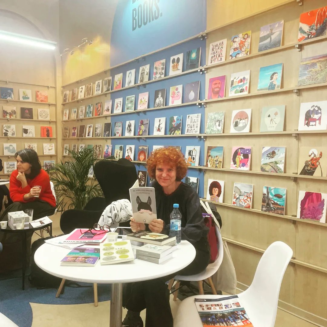 ALTautores's tweet photo. 🤩¡Ya estamos aquí! En la @Book_Fair en el stand de #gremiodeescritoresvascos disfrutando de ser este año invitados de honor #spainfrankfurt2022 🎉
👉 Programación en @SpainFBM2022
#buchmessefrankfurt
#creatividaddesbordante 
#spühendekreativität
#spillingcreativity https://t.co/7F5aK1SyPH