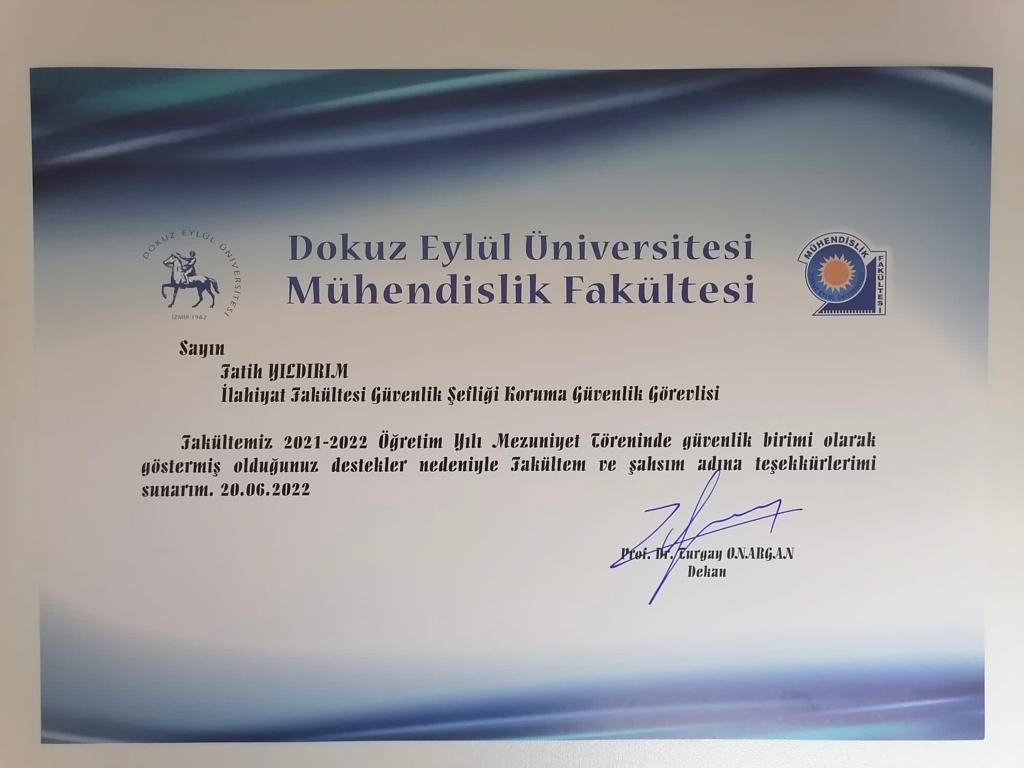 fath_mhp's tweet photo. 2021/2022 Öğretim yılı @universitemDEU fakültelerinin mezuniyet töreninde almış olduğum teşekkür belgesi için @deumuhendislik Dekanı Sayın Prof. Dr. @turgayonargan  hocamızın adıma göndermiş olduğu teşekkür belgesi için kendilerine gönülden teşekkür ediyorum. https://t.co/UTfnCcHXjk