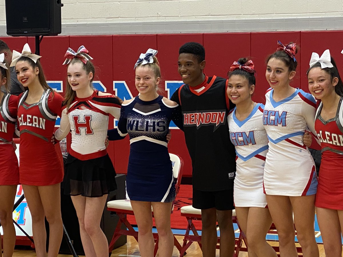 WLHSAthletics's tweet photo. W-L Cheerleaders placed 2nd at the Liberty District Championship advancing to Regionals. Congratulations Generals! Fabulous night! ⁦@WLCheerUpdates⁩ ⁦@GeneralsPride⁩ https://t.co/9M5WBfzuot