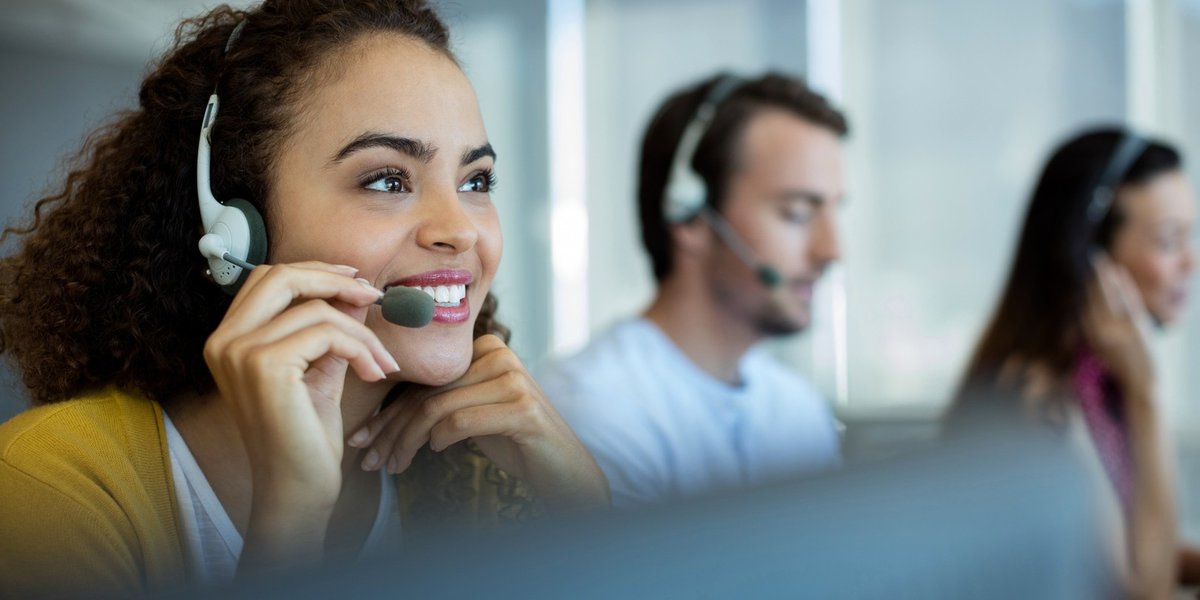 DSV_UK's tweet photo. At DSV, our wide community of employees are located across 90 countries, using experience from their individual backgrounds to succeed alongside DSV. Find out what our staff enjoy about working for DSV, and see our current job openings here: https://t.co/ccjJoxSCRY
#vacancies https://t.co/6QdTdmFLU5