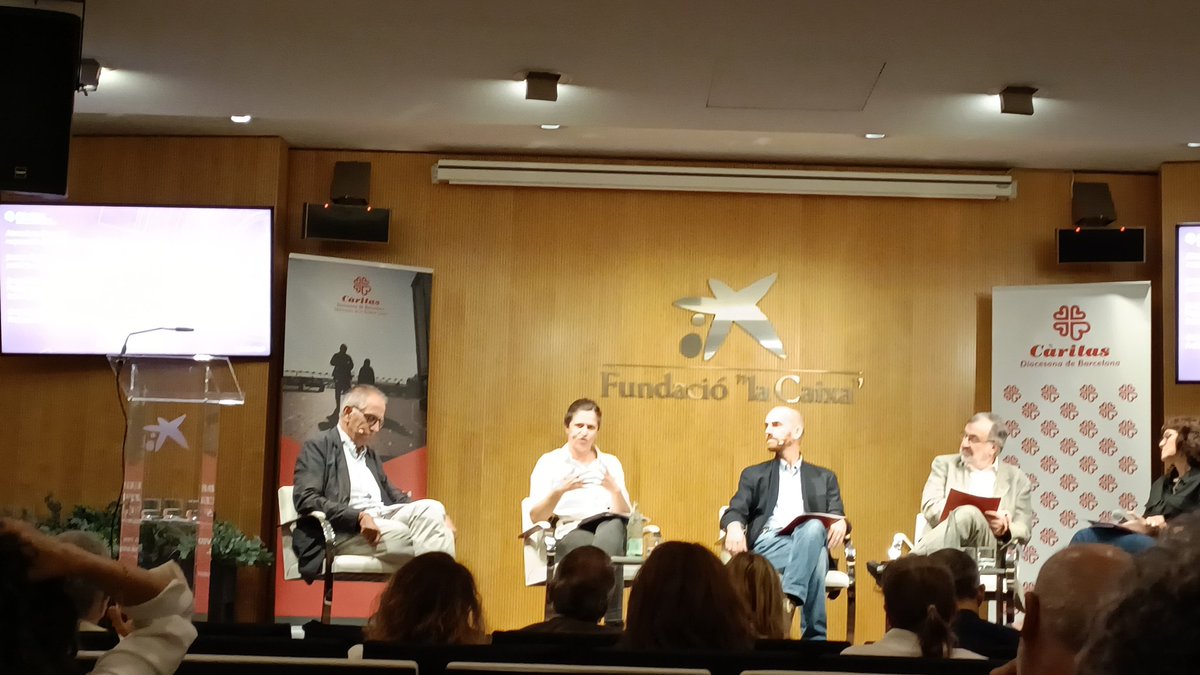 "Criar a los hijos e hijas no puede ser un privilegio". Calen polítiques i ajudes universals, segons <a href="/escoriala/">Almudena Escorial</a> a #FamíliesFràgils <a href="/caritasbcn/">Càritas Barcelona</a>