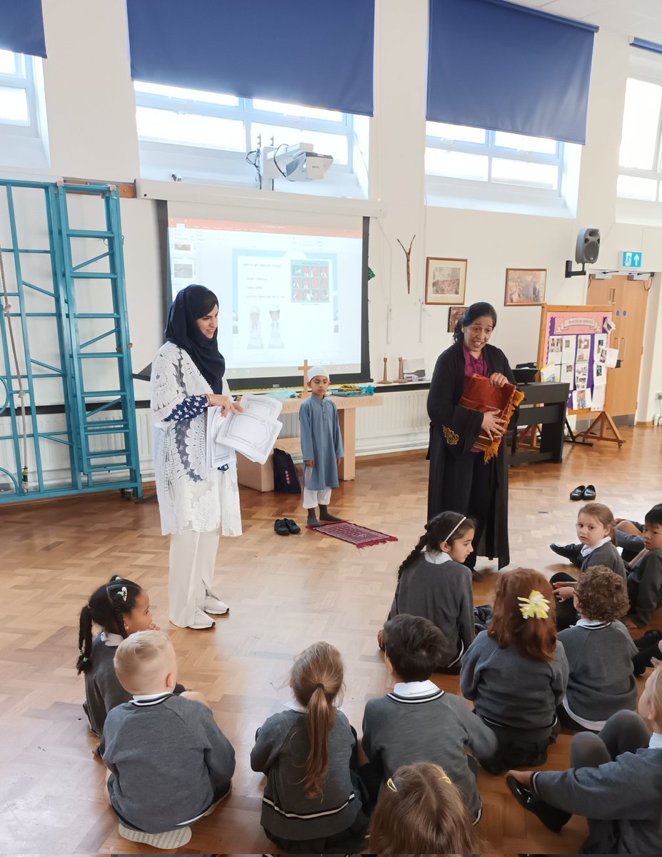 Year 2 have been learning about how Muslims pray.  #cvvaluingdifference