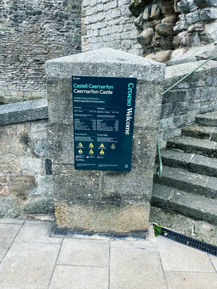MorgansConsult's tweet photo. We are working with @cadwwales to update their brand presence across their sites, this signage was manufactured & fitted at Caernarfon Castle!
#brandimplementation #signage #signs #businesssigns #wales #walessigns #visitorcentre #cadw #castle #caernarfoncastle #caernarfon https://t.co/ngh5iXkbjt