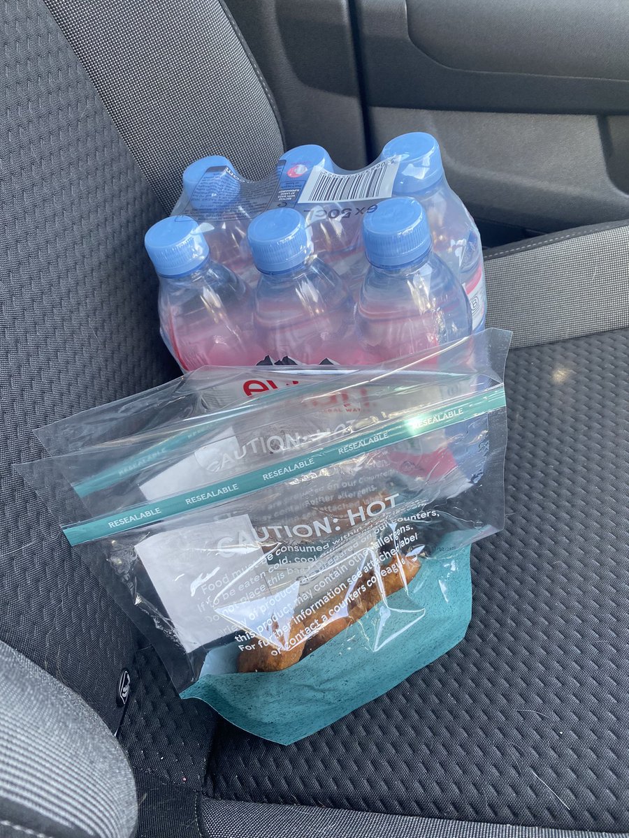 KSipp_'s tweet photo. The start of the United vs Spurs match day thread - we’re stocked and ready to go. 🤌🏻 https://t.co/AVr7yaMh3y