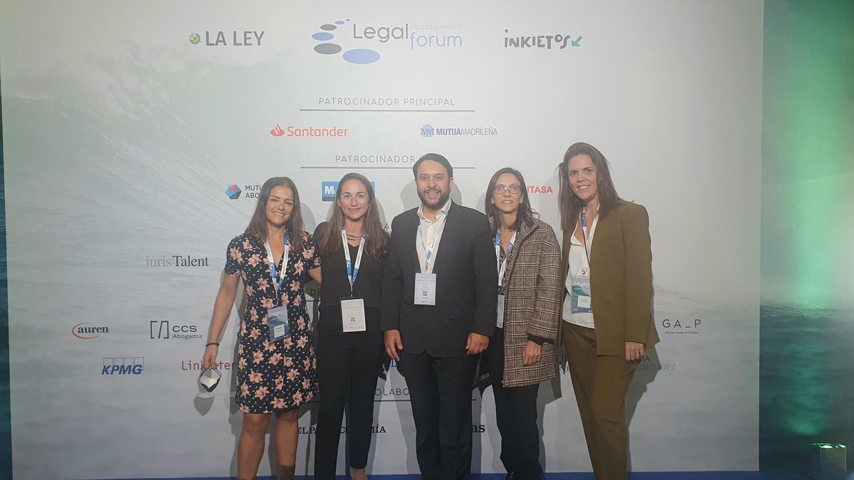 Parte del equipo de <a href="/LgalReputation/">Legal Reputation</a> asiste hoy al #LegalForum22 el evento de referencia del sector legal en España #SurfingTheWave <a href="/Inkieto5/">Inkietos</a> @LaLeyNext