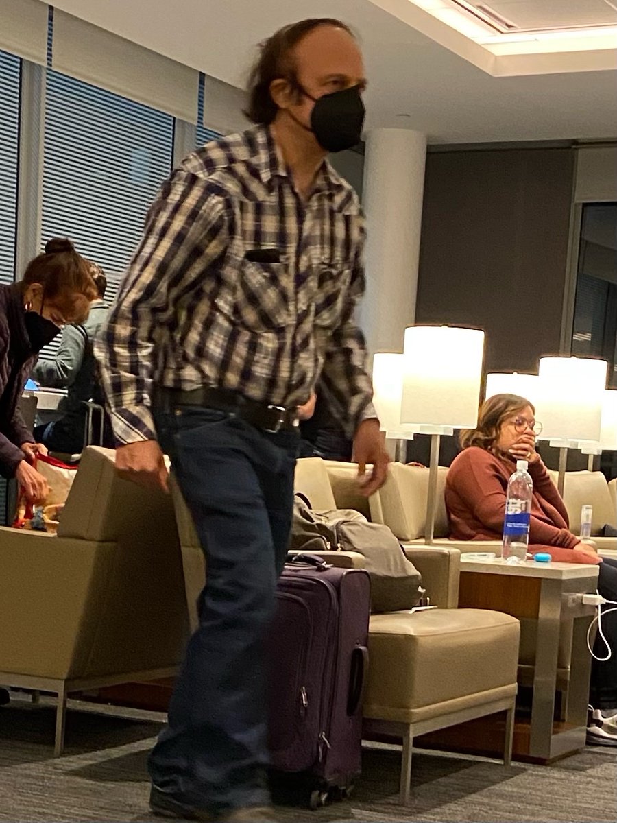 NestorRico69's tweet photo. Even immunocompromised, Clint Howard doppelgängers can still be muff poundin #cocksmen in the sheets. https://t.co/nk8v2DEpvk