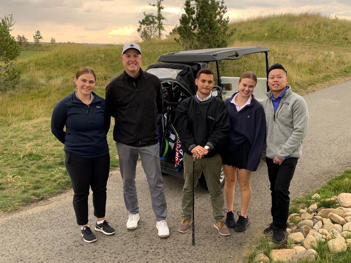 Fidelity Canada tweet media