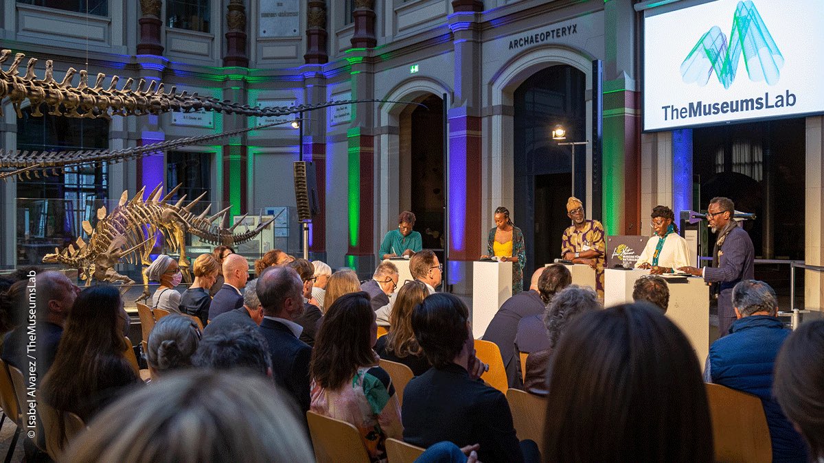 #Weitersagen: Ausschreibung #TheMuseumsLab 2023 ist online. Bis zum 7. November werden Teilnehmerinnen und Teilnehmer für den Ausbau der Museumskooperationen zwischen Afrika und Europa gesucht. Infos: themuseumslab.org
<a href="/AuswaertigesAmt/">Auswärtiges Amt</a> <a href="/BMZ_Bund/">Bundesentwicklungsministerium</a>
