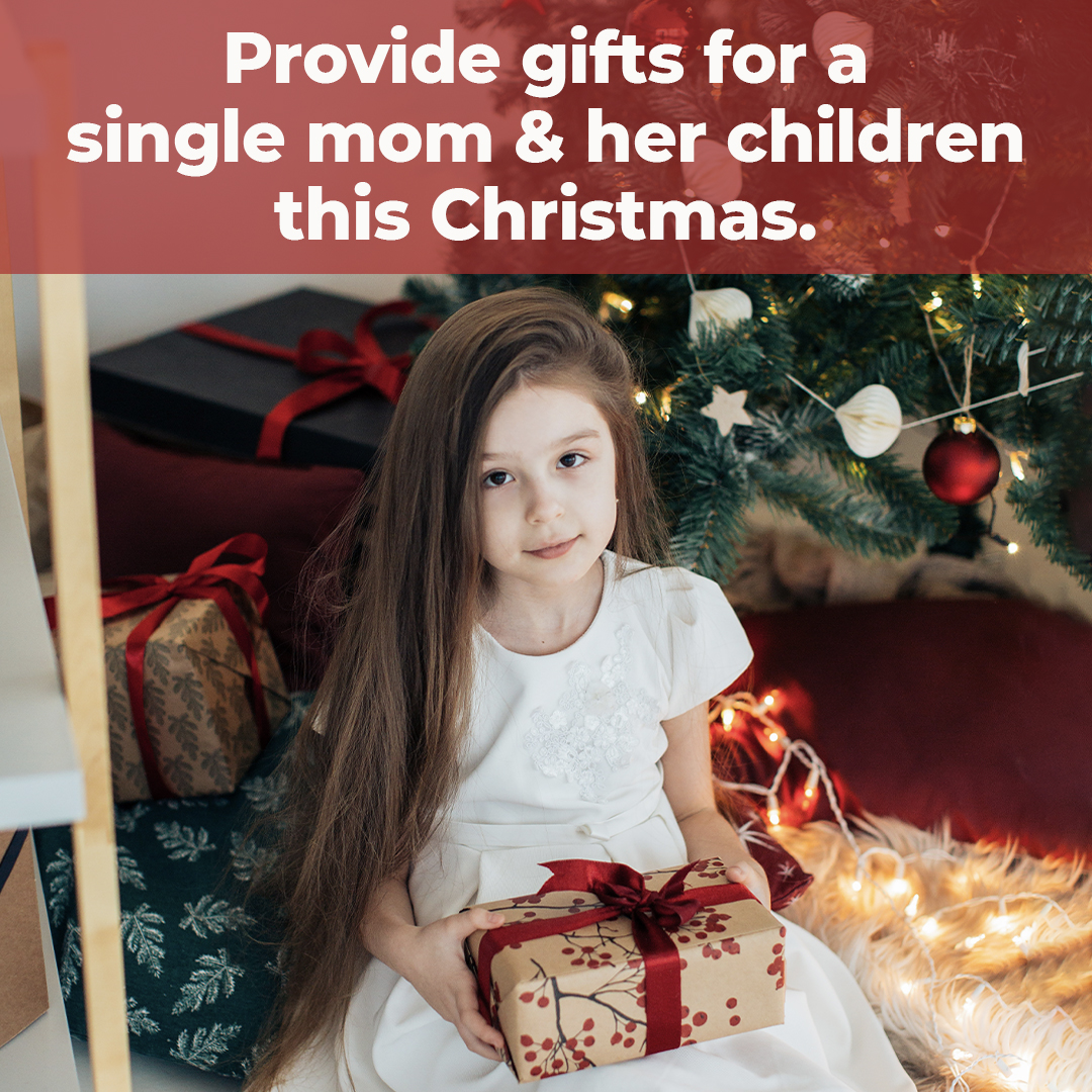 fhcmoms's tweet photo. This Christmas, YOU can bless a hardworking single mom and her children with gifts. 
The deadline is soon – October 21. BECOME A SPONSOR NOW!  

→  Go to: https://t.co/kxvZI4YCK0 
 
#supportsinglemoms #givetosinglemoms https://t.co/vPhqHn0b0N