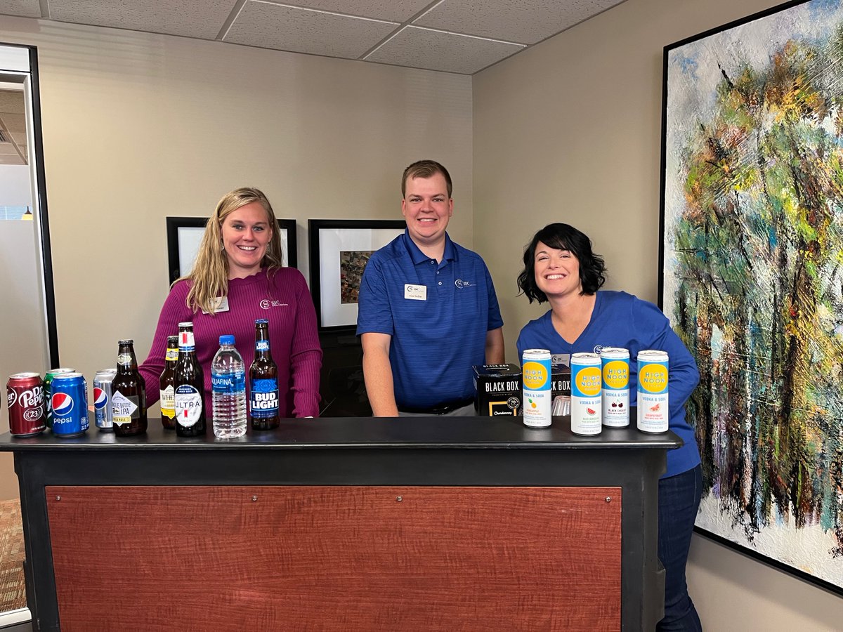 ssccpas's tweet photo. Thank you @GTPartnership for hosting another wonderful Business Unwind event last night. We were happy to see so many members of the Topeka business community and our SSC team come together to enjoy a fun filled evening. https://t.co/dXjw2DpSfQ